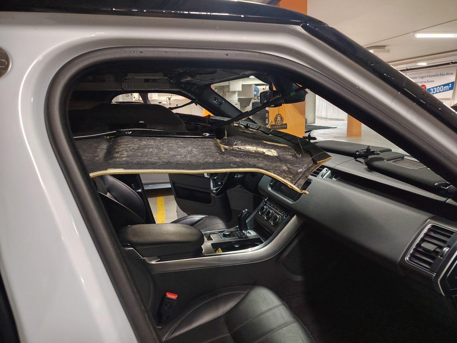 Range Rover: smontaggio cielo
